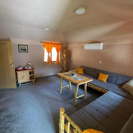 Tri Rijeke Casa vacanze *